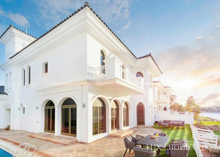 Lux The White Palm Villa