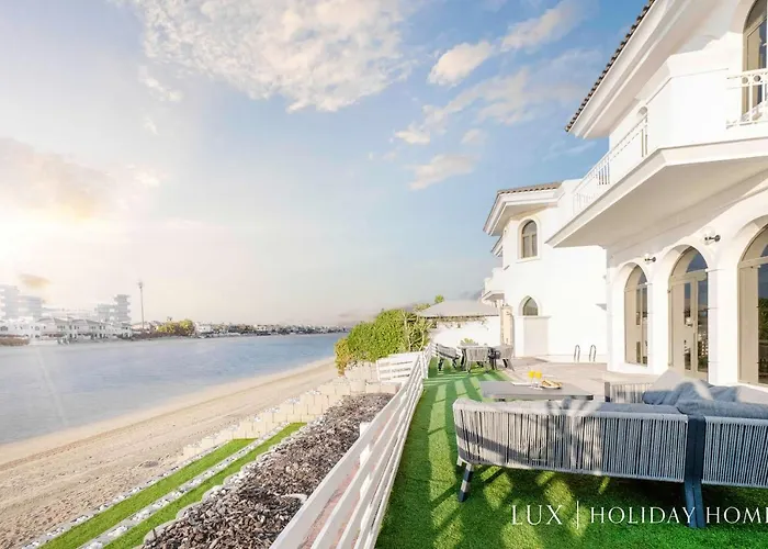 Lux The White Palm Villa
